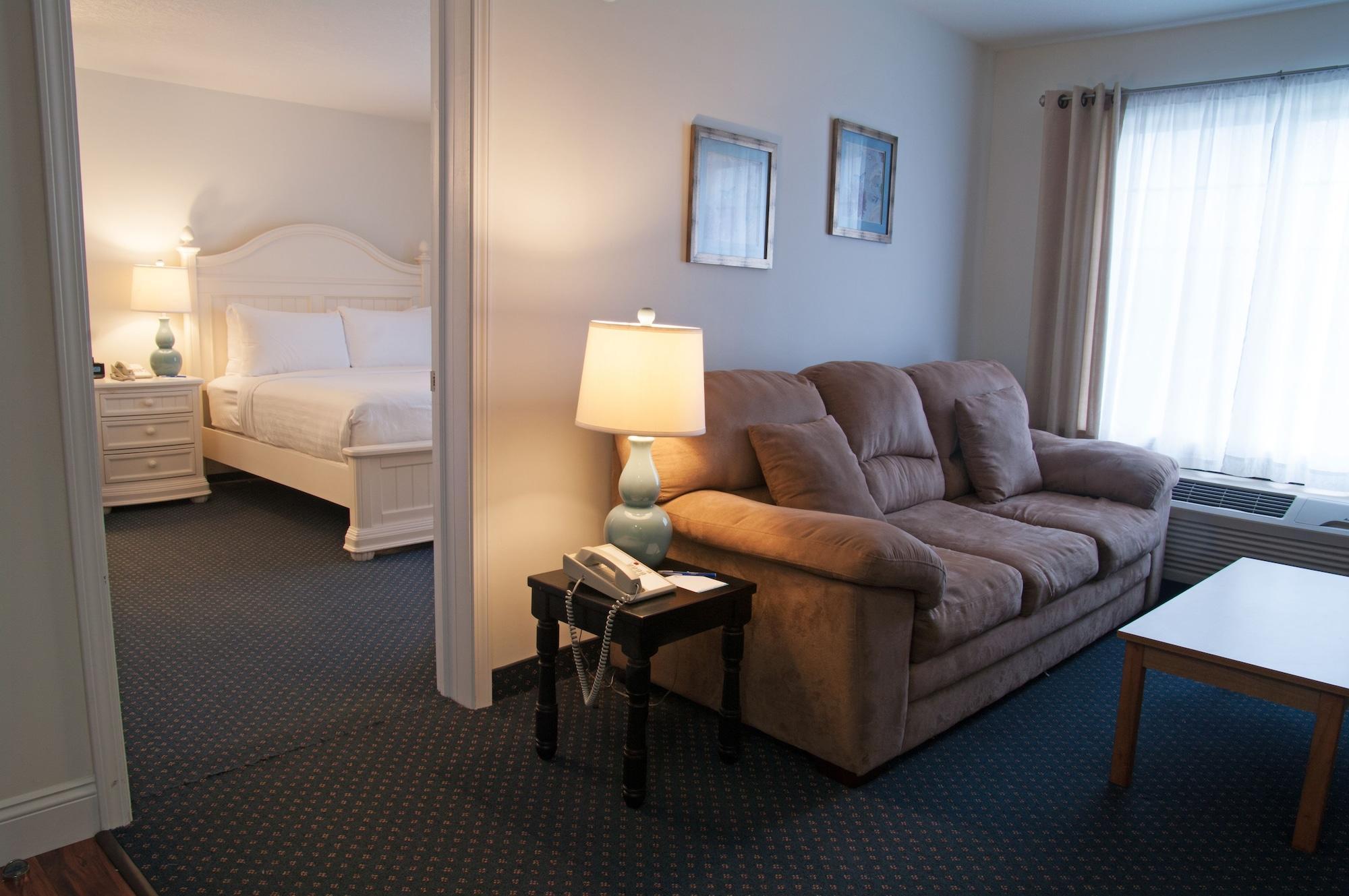 Charlevoix Inn & Suites Surestay Collection By Best Western מראה חיצוני תמונה